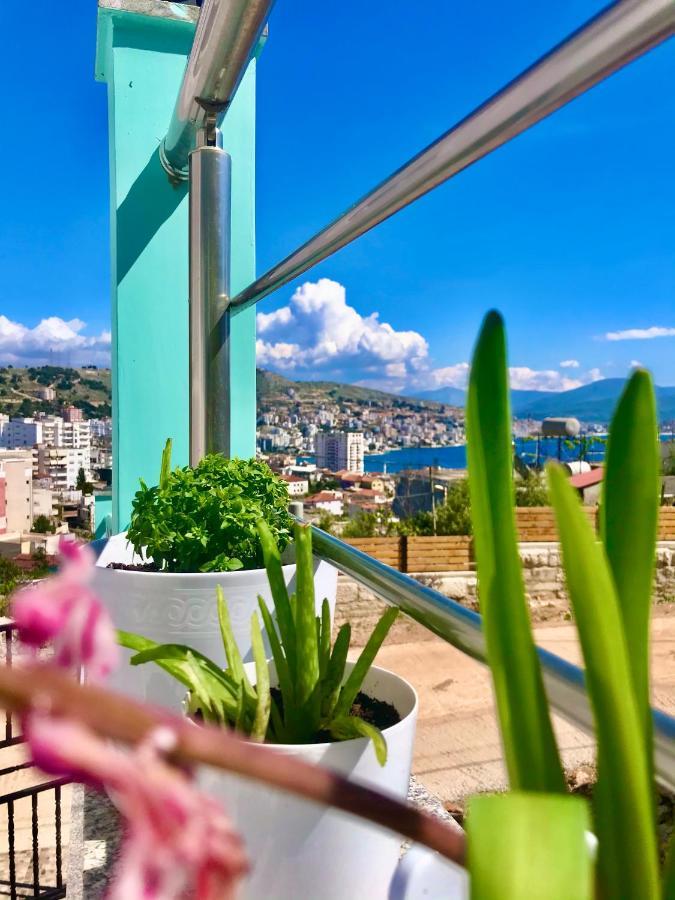 Crown Deluxe Apartments Sarandë Exteriör bild